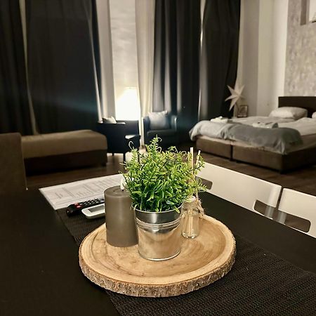 ホテル Benvenuto Apartman ブダペスト エクステリア 写真