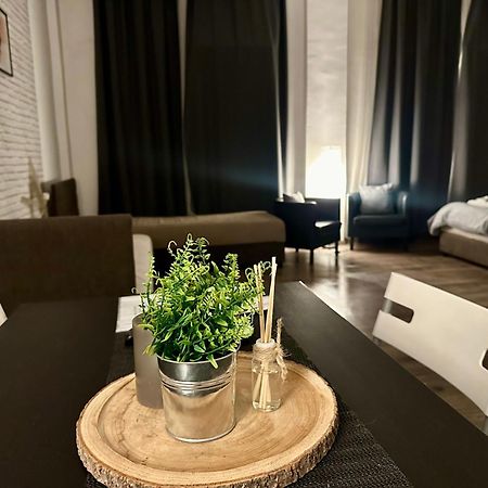 ホテル Benvenuto Apartman ブダペスト エクステリア 写真