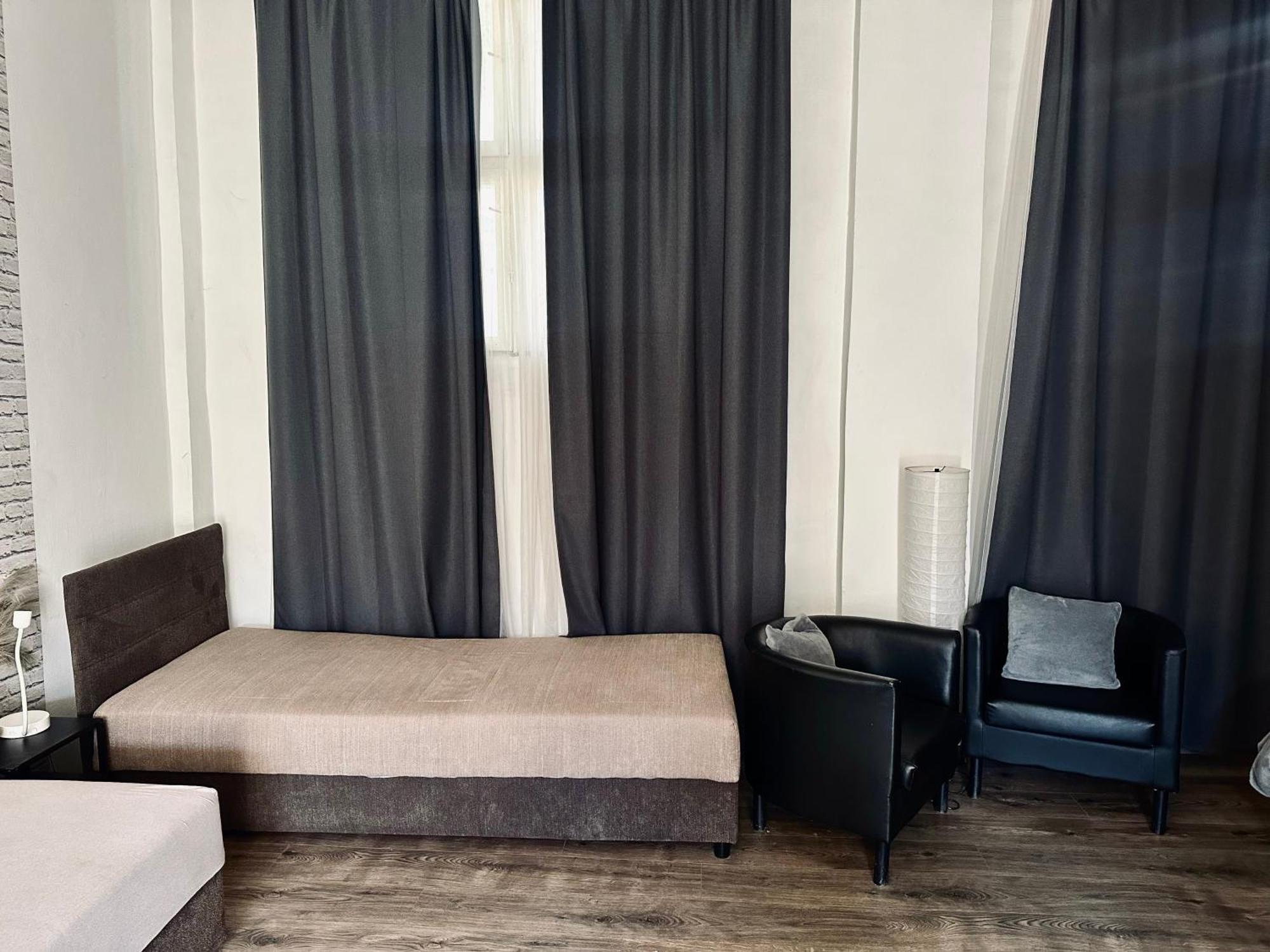 ホテル Benvenuto Apartman ブダペスト エクステリア 写真